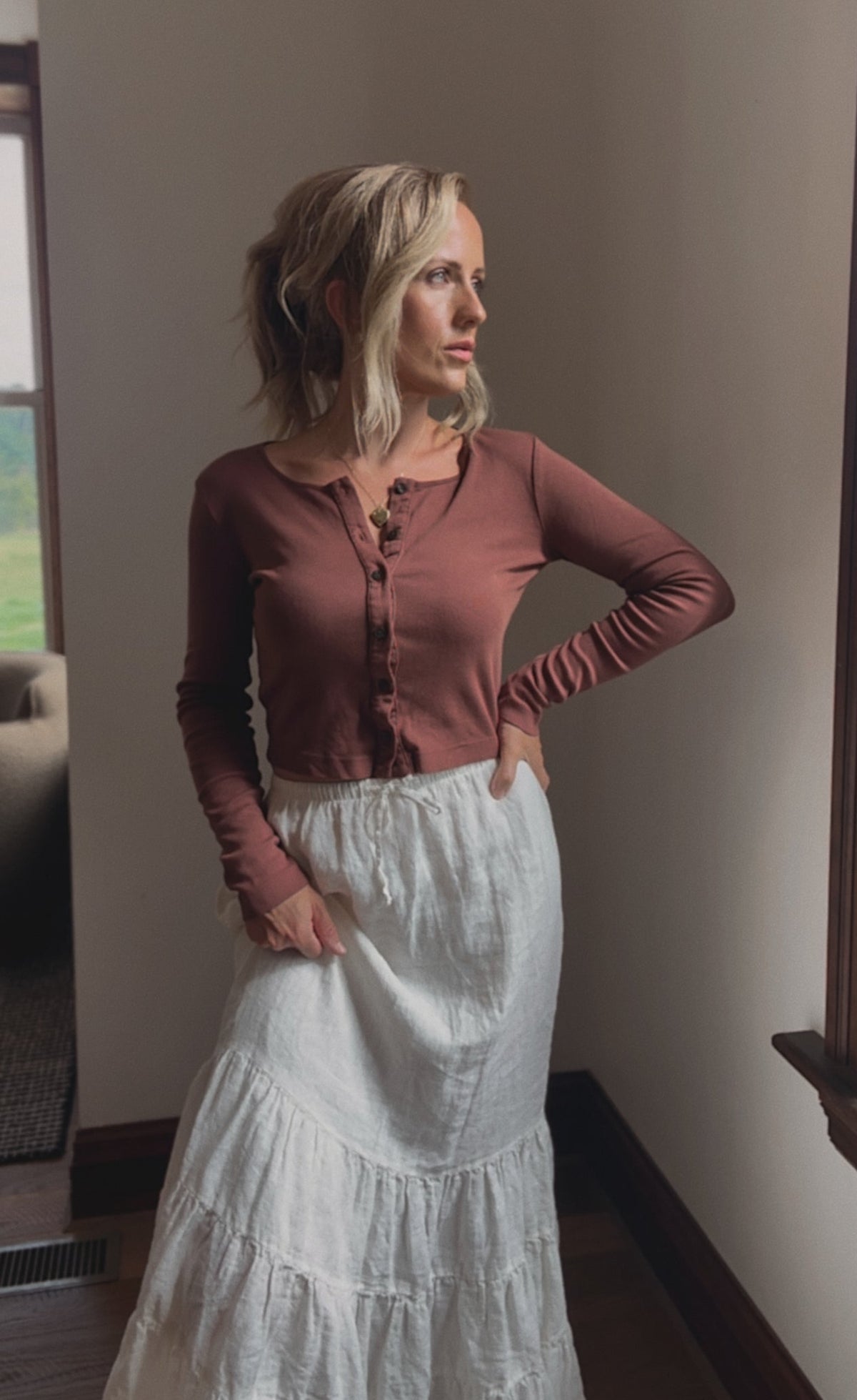 Classic Cardigan - Walnut